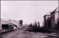 Clyde Street  Balclutha  looking towards Rosebank.jpg